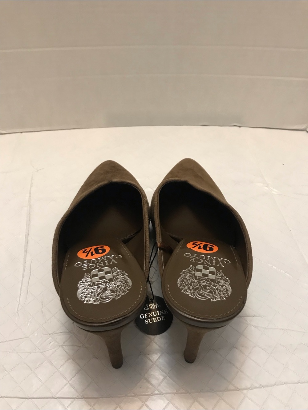 Vince Camuto Black Women's Heels (Label View) - Picture 14 of 15